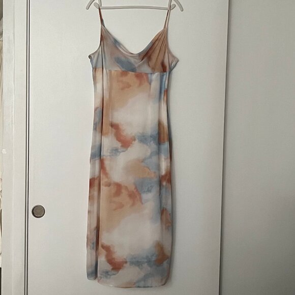 Vila cowl neck cami maxi dress (10) in abstract dream print cream peach blue - Picture 3 of 11